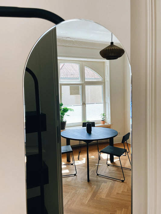 FH:011 RUNDER SCHREIB-& ESSTISCH