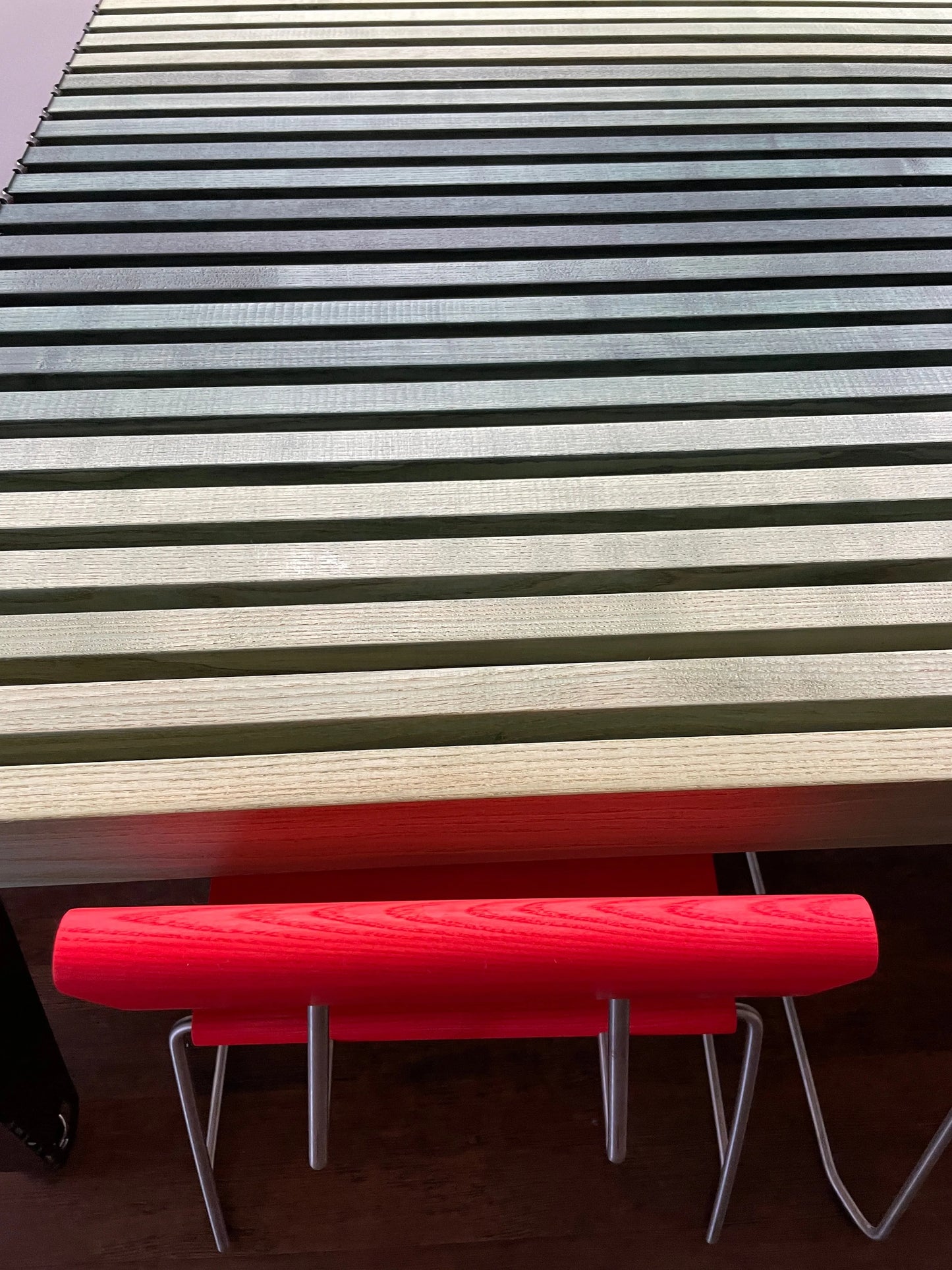 FH:019 SCALE TABLE